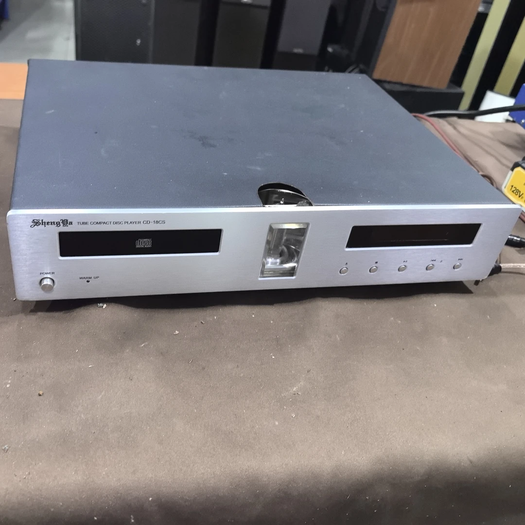 8新  声雅 18cs cd机（缺块玻璃）包邮