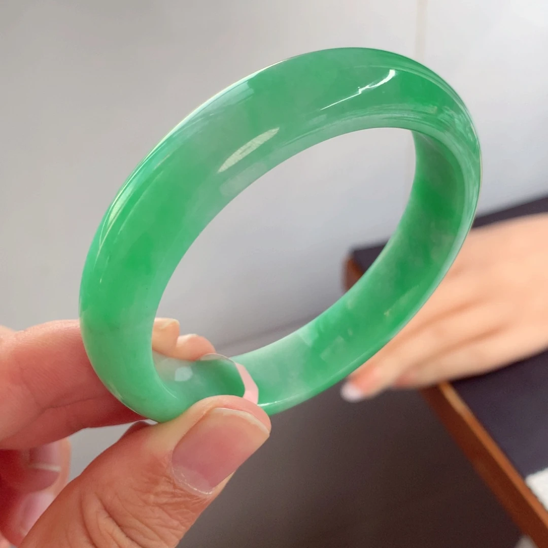 未镶嵌手镯翡翠缅甸翡翠