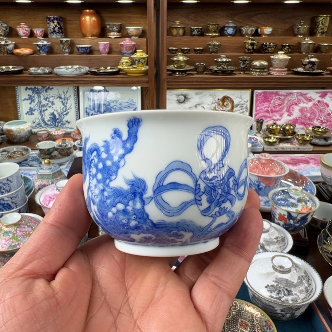 双狮戏球青花炉式杯