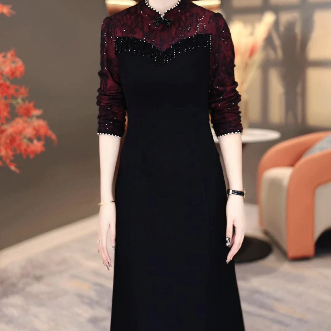 高级磨毛精纺加绒加厚保暖裙子2025秋冬季新款显瘦洋气打底连衣裙