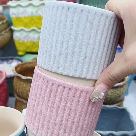 多肉绿植陶瓷花盆9.9包邮，有孔