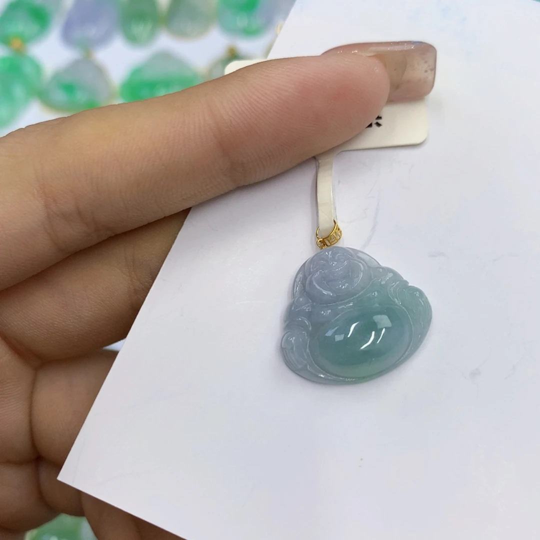 翡翠18K金镶嵌颈饰翡翠