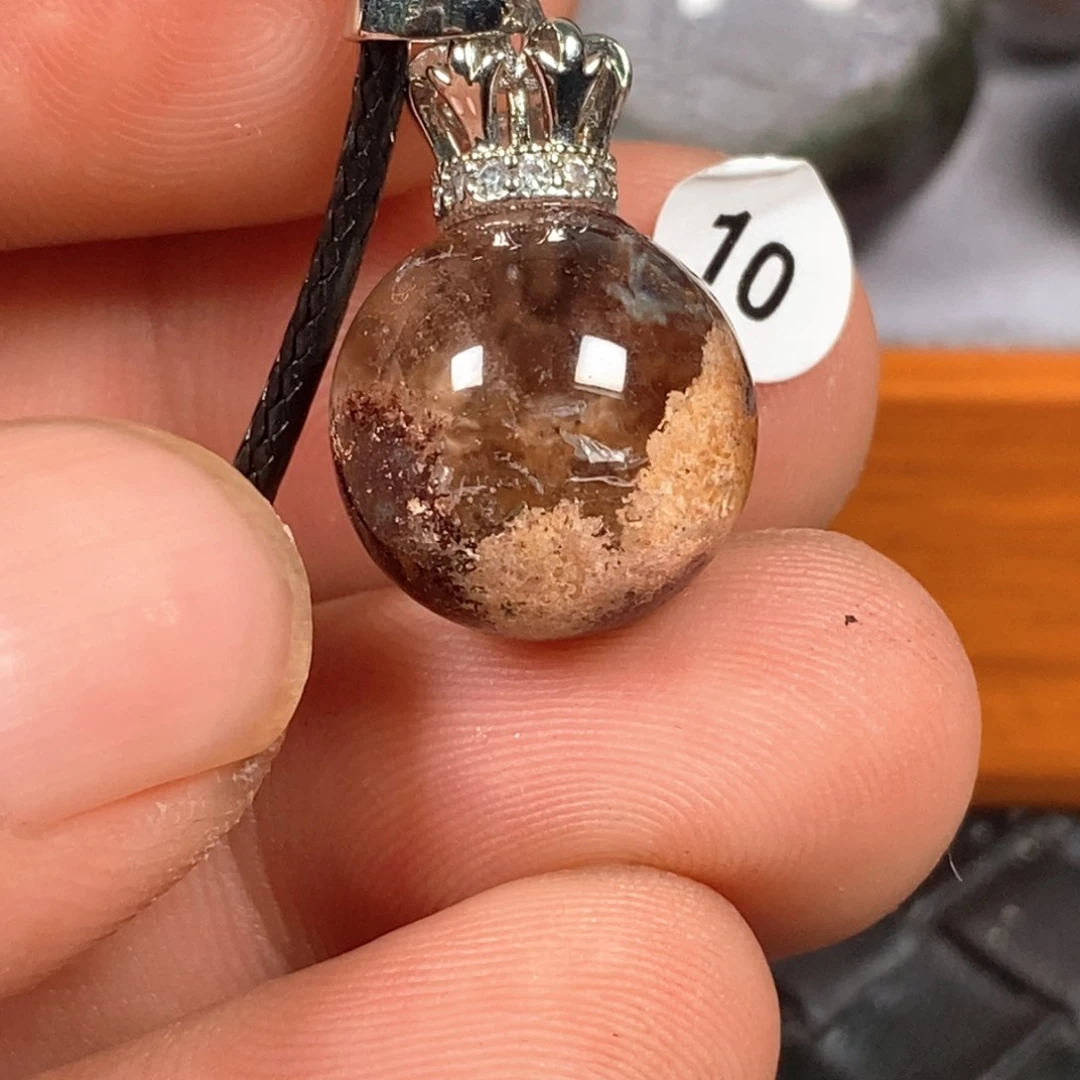 未镶嵌颈饰水晶水晶
