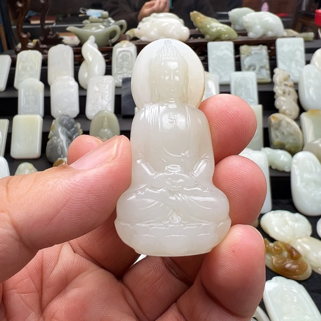 和田玉未镶嵌颈饰