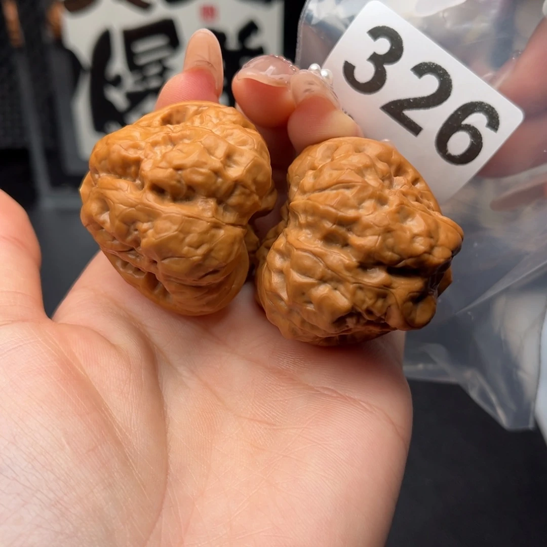 吊坠文玩核桃曹*硕蛤蟆