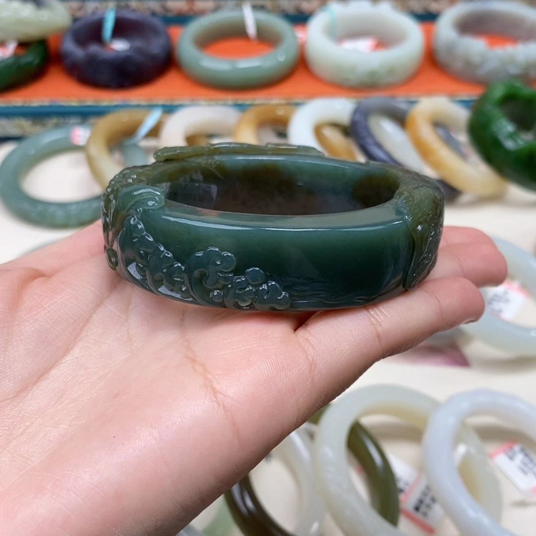 和田玉未镶嵌手镯手镯 57.2