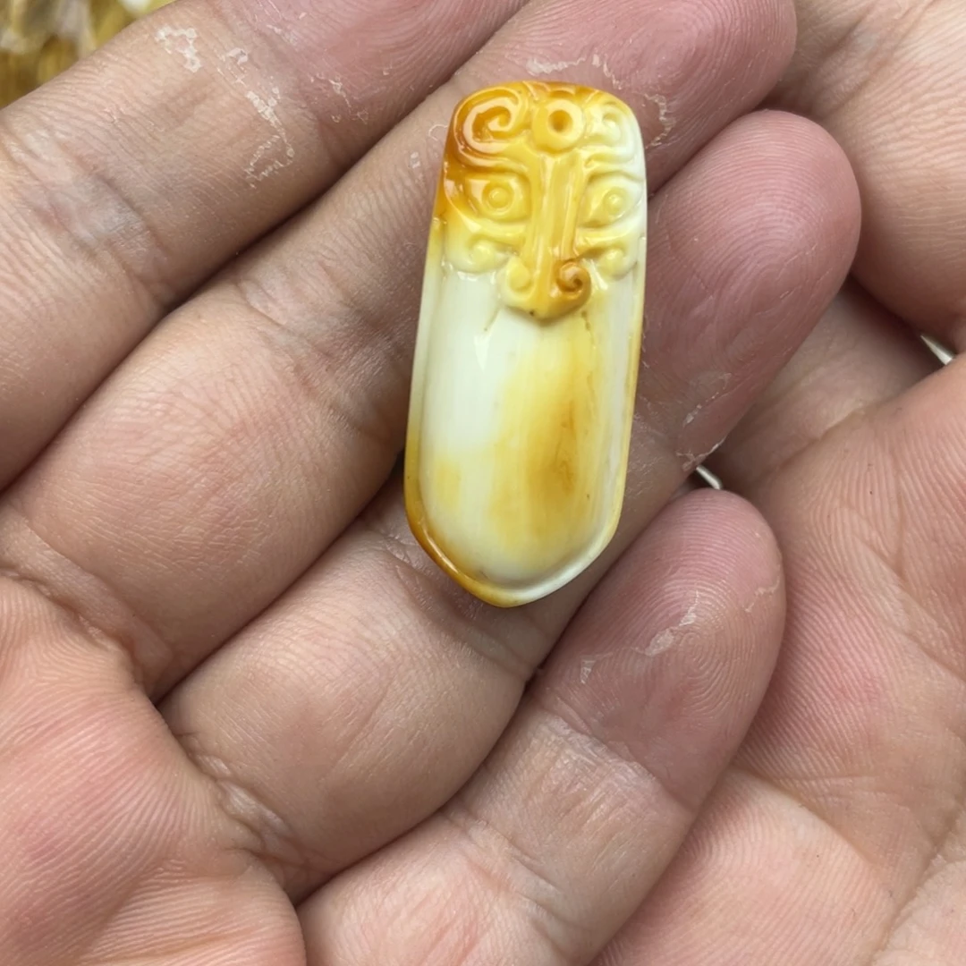 琥珀未镶嵌裸石琥珀蜜蜡