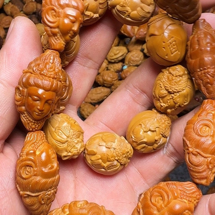 橄榄核手串你是谁