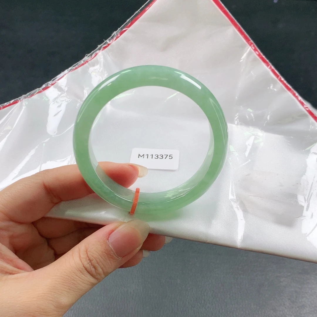 翡翠未镶嵌手镯糯冰03