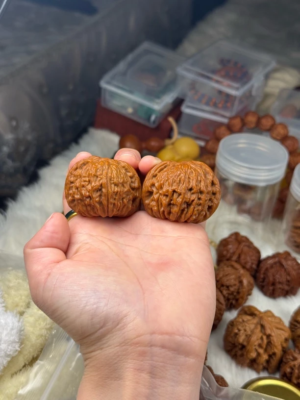 42尺寸全品磨盘狮子头核桃