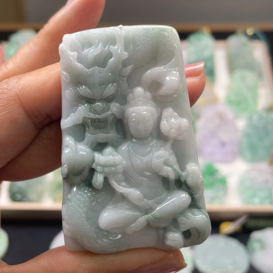 翡翠吊坠(不含链)未镶嵌