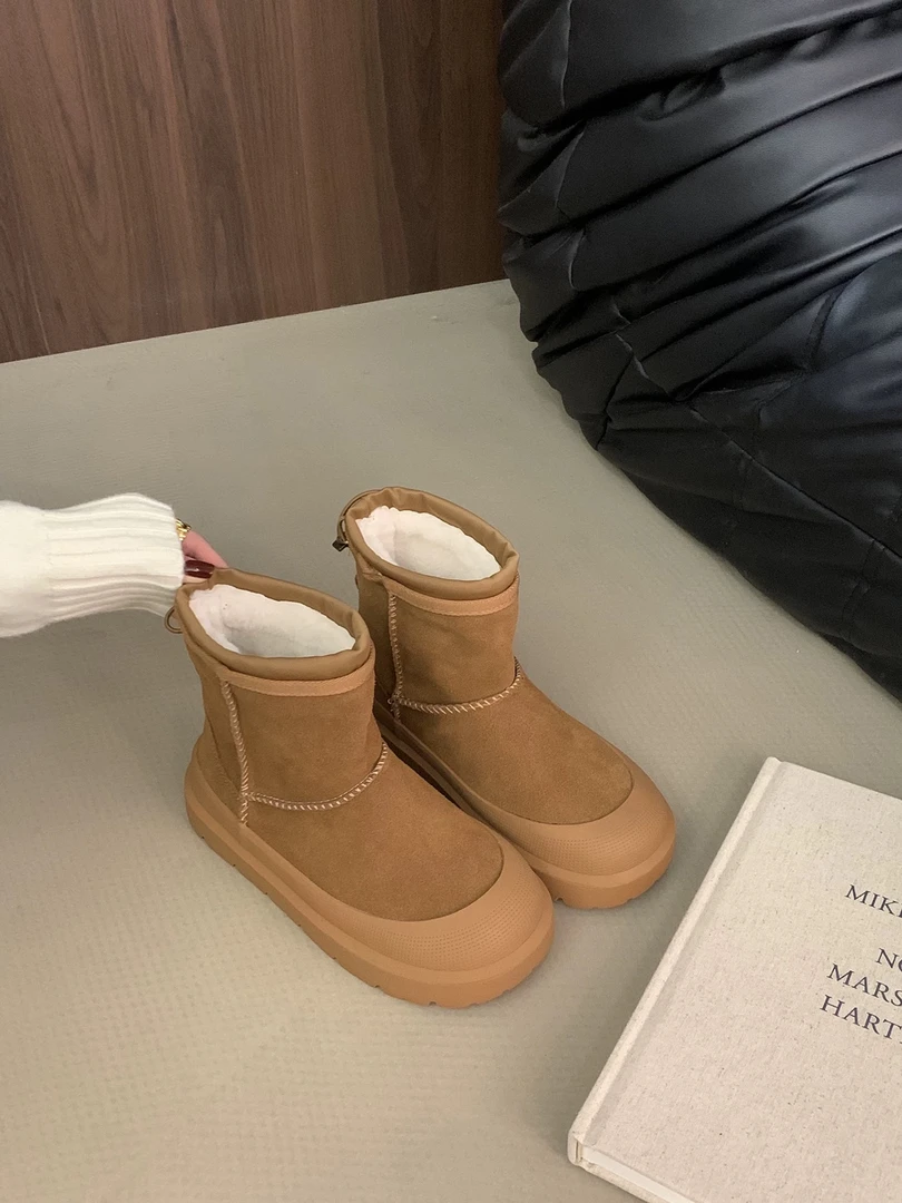 卓依新款-冬季网红同款加厚保暖中帮雪地靴（YLC556）加绒厚底棉鞋