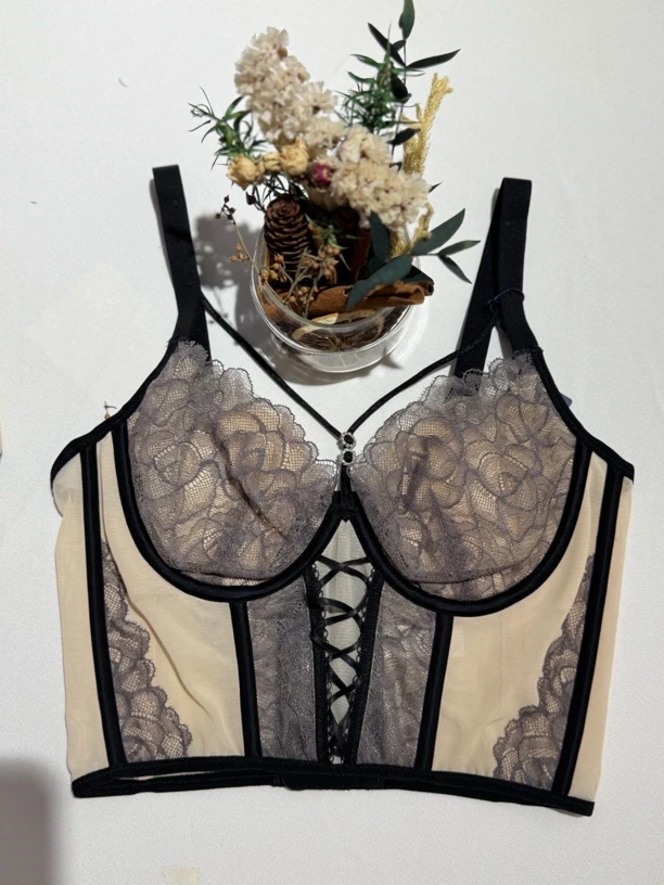 女士调整型内衣薄款聚拢美背收胃防下垂收副乳大胸显小