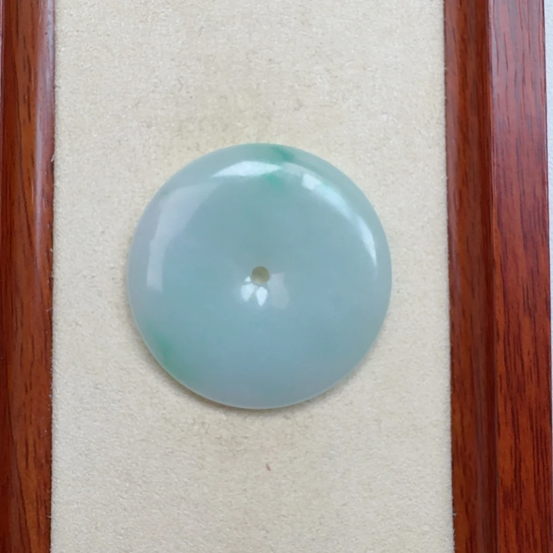 翡翠吊坠(不含链)未镶嵌孤品