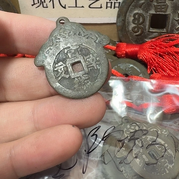 老***外铜现代工艺品花钱