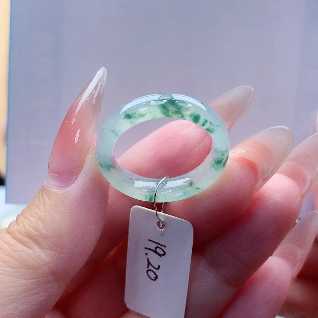 翡翠未镶嵌戒指缅甸A货