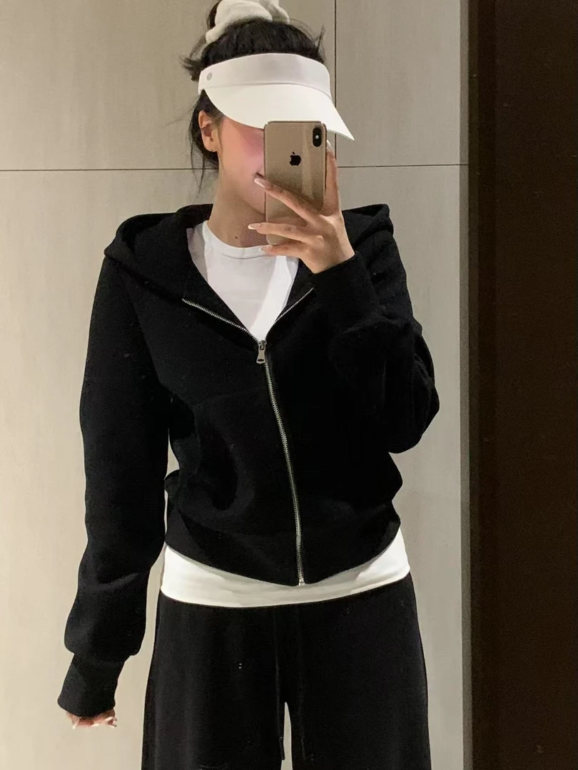 闭店清仓NO退NO换【周五羽毛球】高级黑显瘦百搭连帽卫衣外套