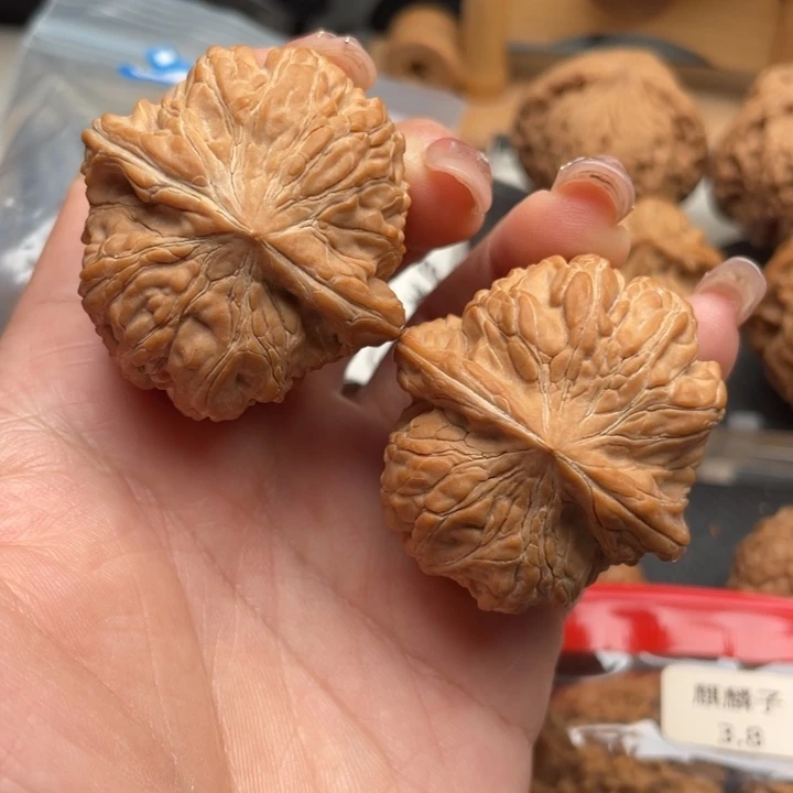 文玩核桃把件芭蕉扇