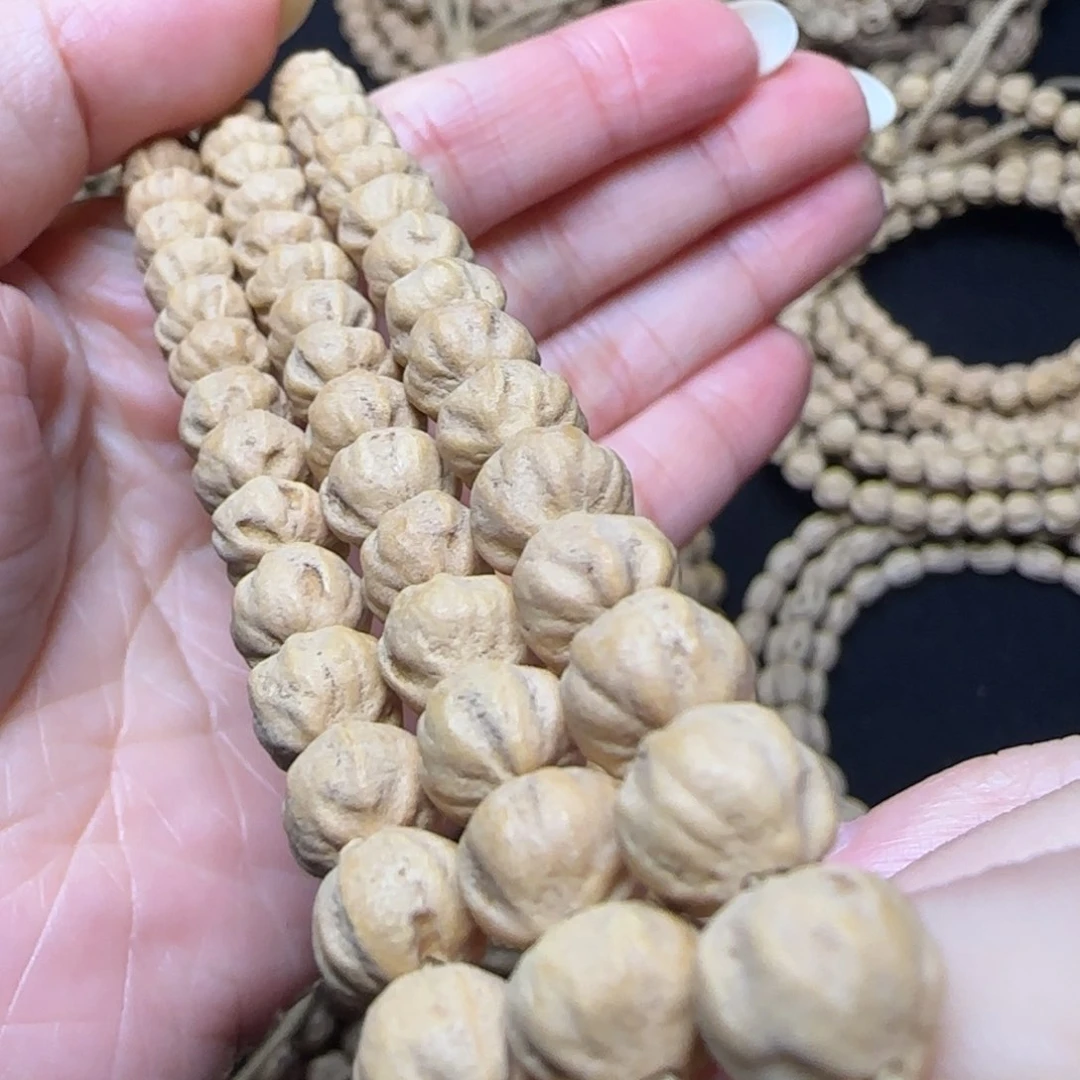 柏香籽/百香籽吊坠蒙**儿