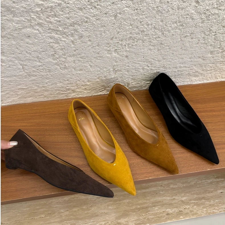 法式高级小众单鞋女鞋子2025春秋新款气质尖头低跟通勤单鞋奶奶鞋