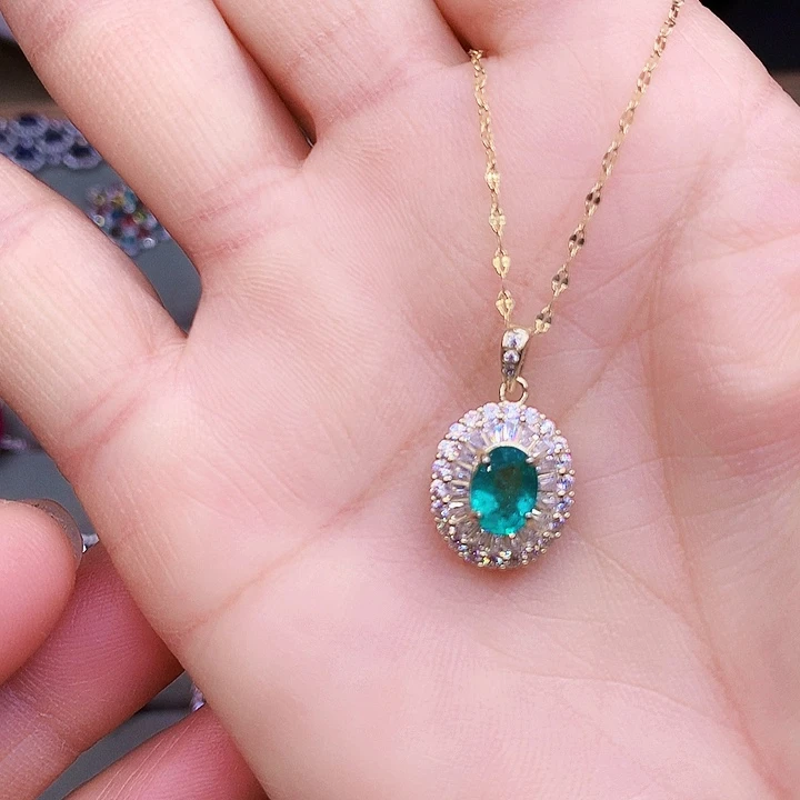 银S925镶嵌祖母绿颈饰