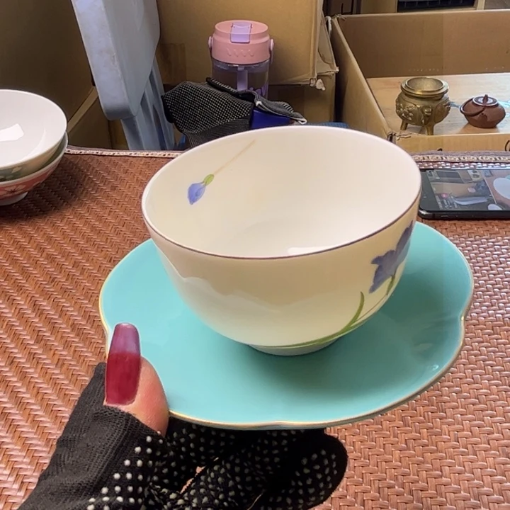 陶瓷艺术家的作品是一