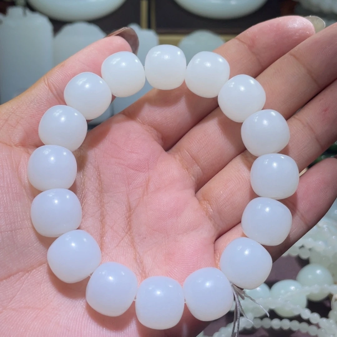 用***0和田玉未镶嵌手链