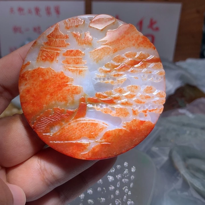 翡翠未镶嵌颈饰保真天然A货翡翠