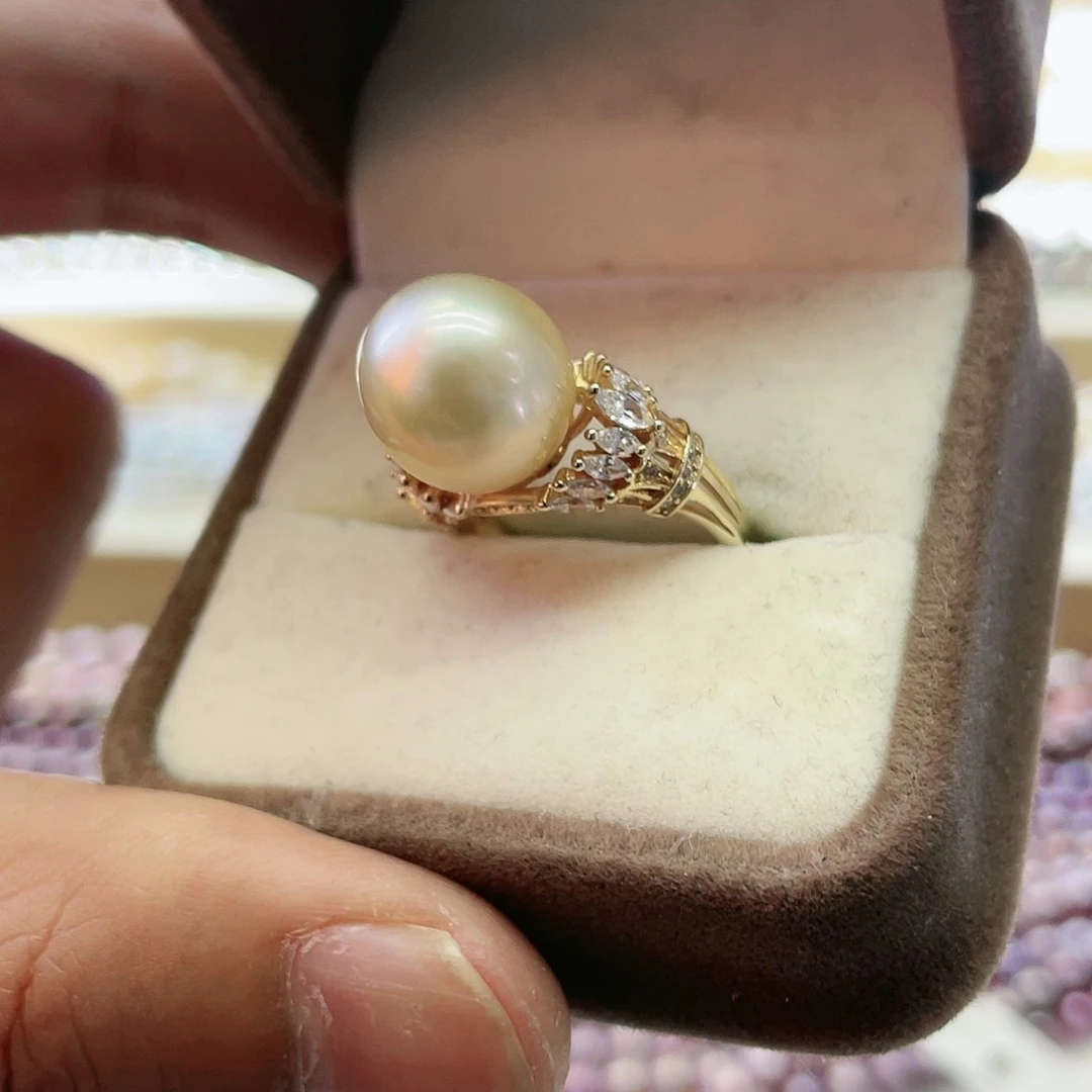 海水珍珠戒指18K金镶嵌
