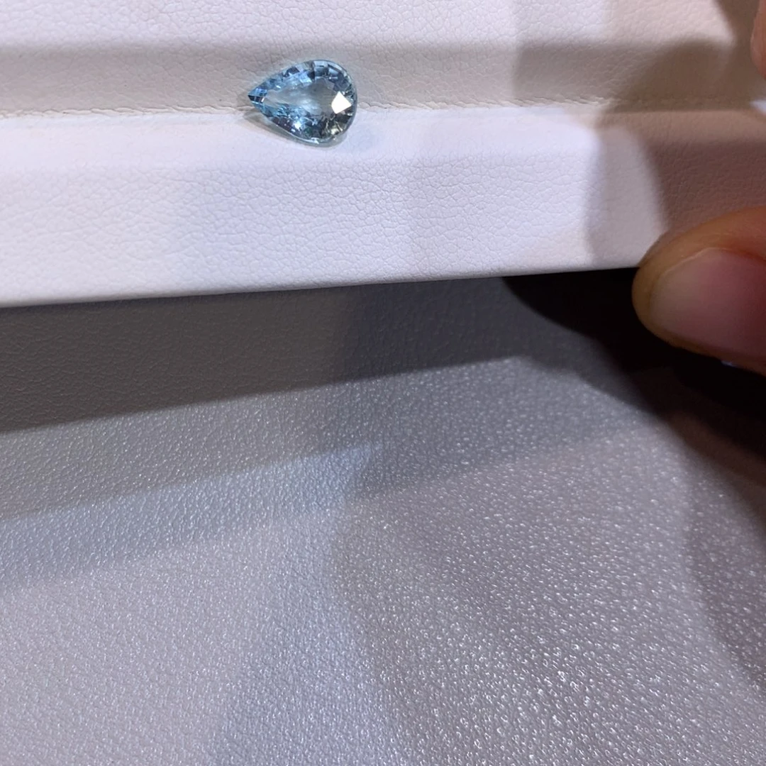 海蓝宝石裸石1.4克拉