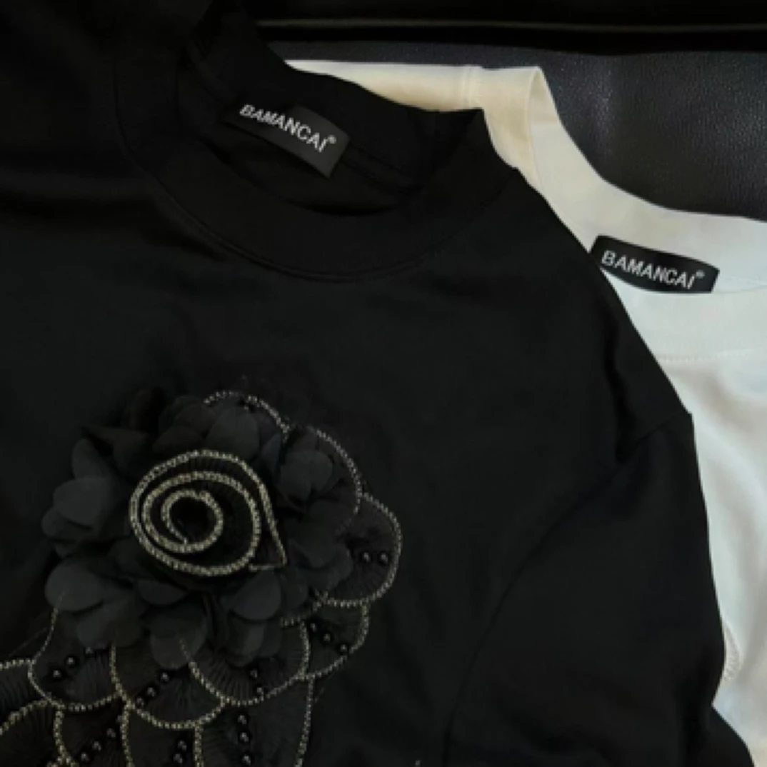 Bamancai-设计款花朵重工刺绣短袖t恤女夏季宽松休闲百搭套头上衣