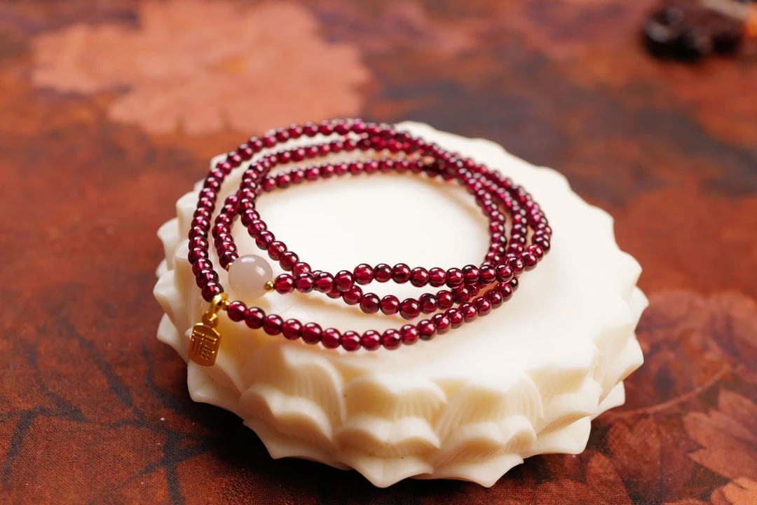 石榴石+和田玉+福挂手串M21
