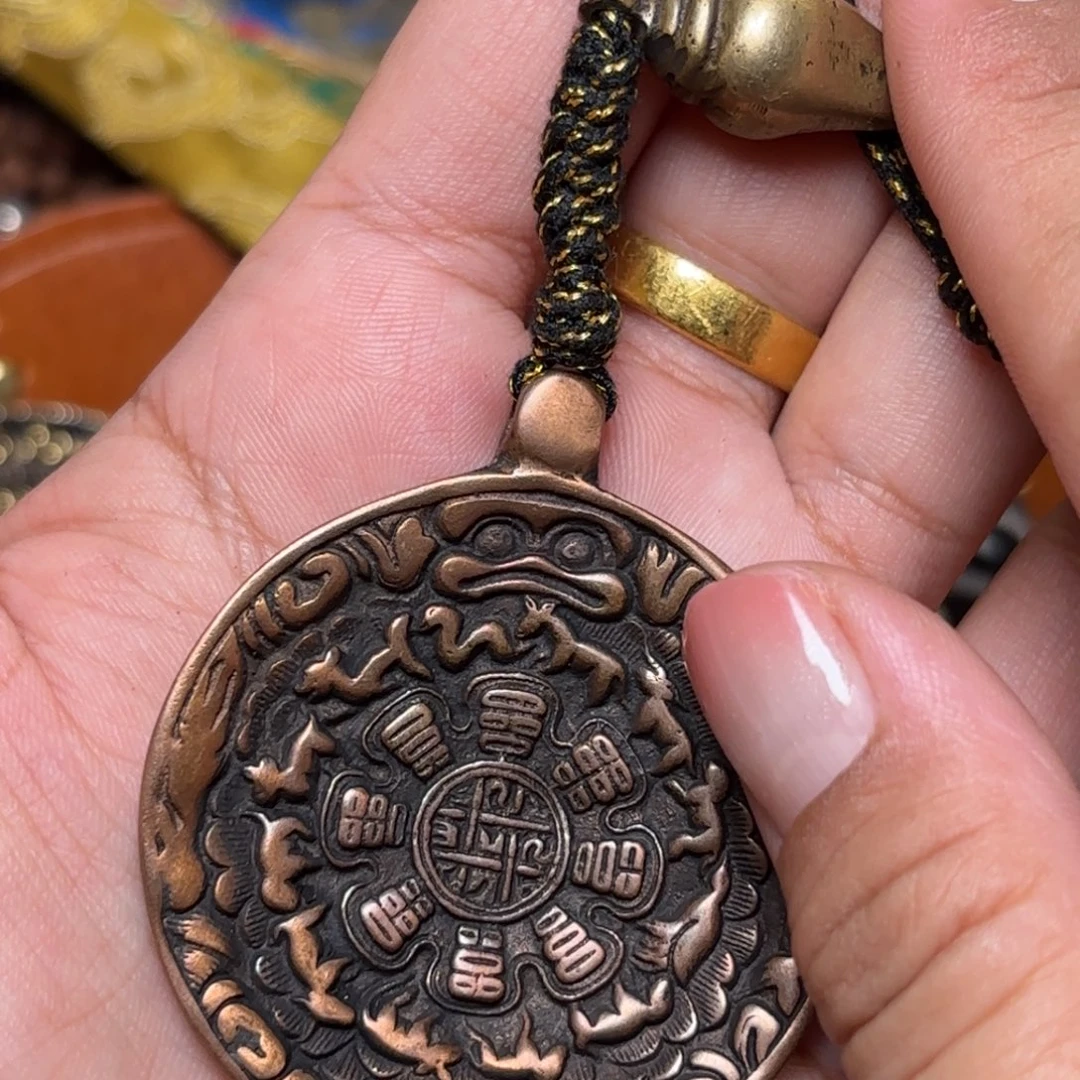 铜星月菩提吊坠细聊