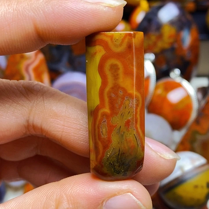 玛瑙/玉髓未镶嵌颈饰