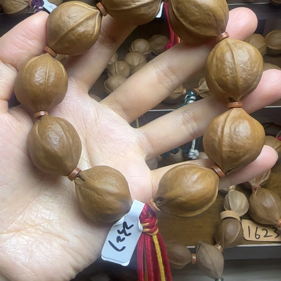 手串橄榄核梅林铁核三花鲨鱼背2327