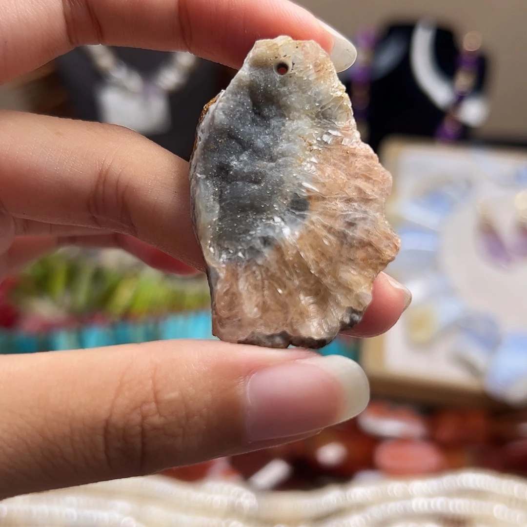 玛瑙/玉髓合金珠宝半成品J190原石吊坠/1个