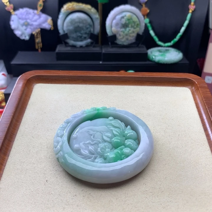 翡翠手镯未镶嵌翡翠手镯55
