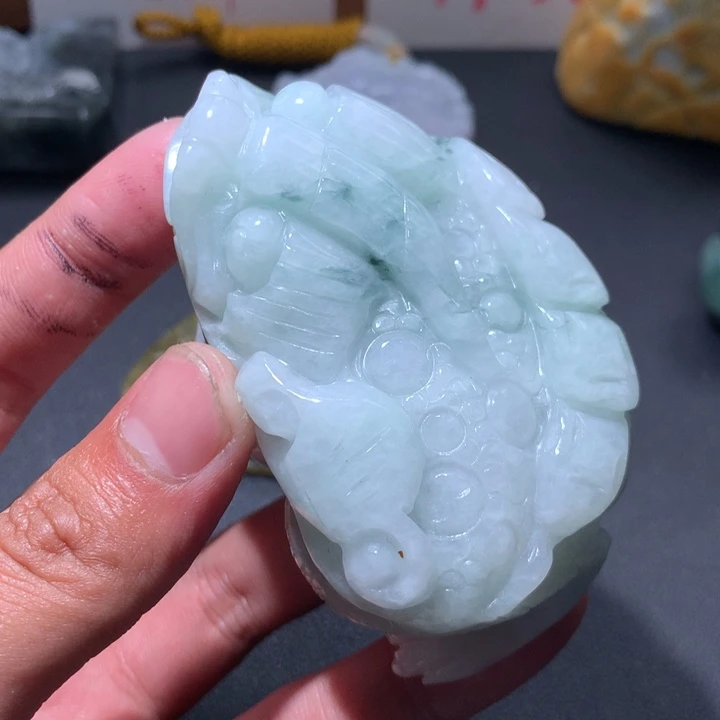 翡翠未镶嵌颈饰保真天然a货翡翠