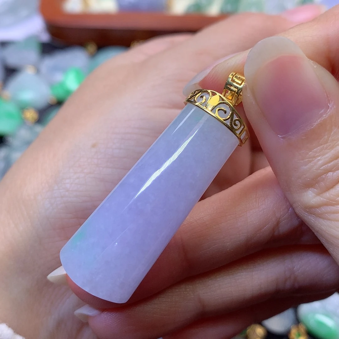 【闪购商品】吊坠(不含链)18K金镶嵌翡翠