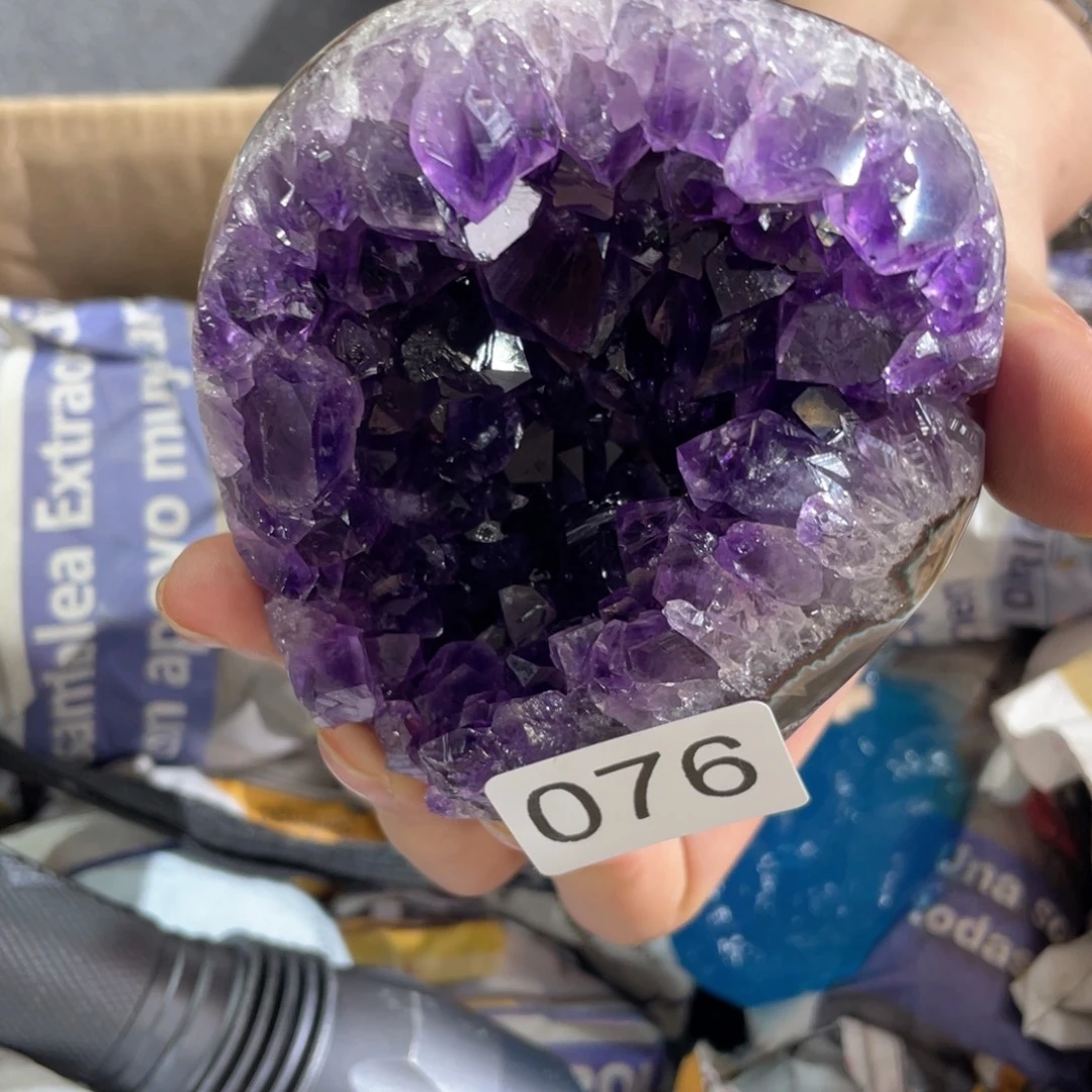 未镶嵌珠宝半成品水晶