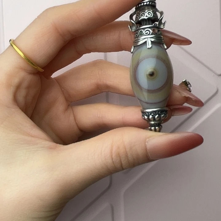 V***7玛瑙/玉髓未镶嵌颈饰