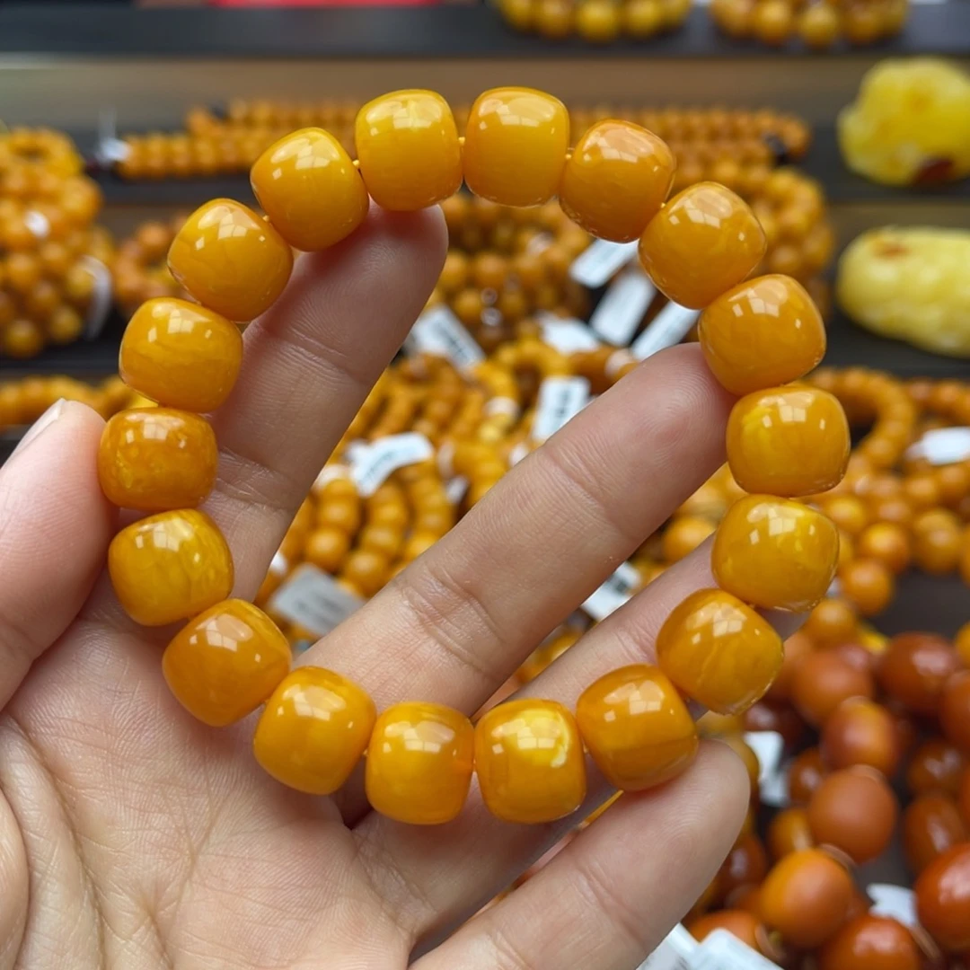 蜜蜡珠宝奇石未镶嵌