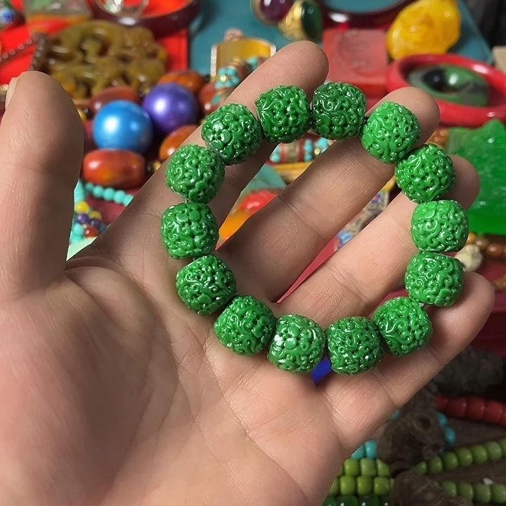 未镶嵌和田玉（糖玉）挂件