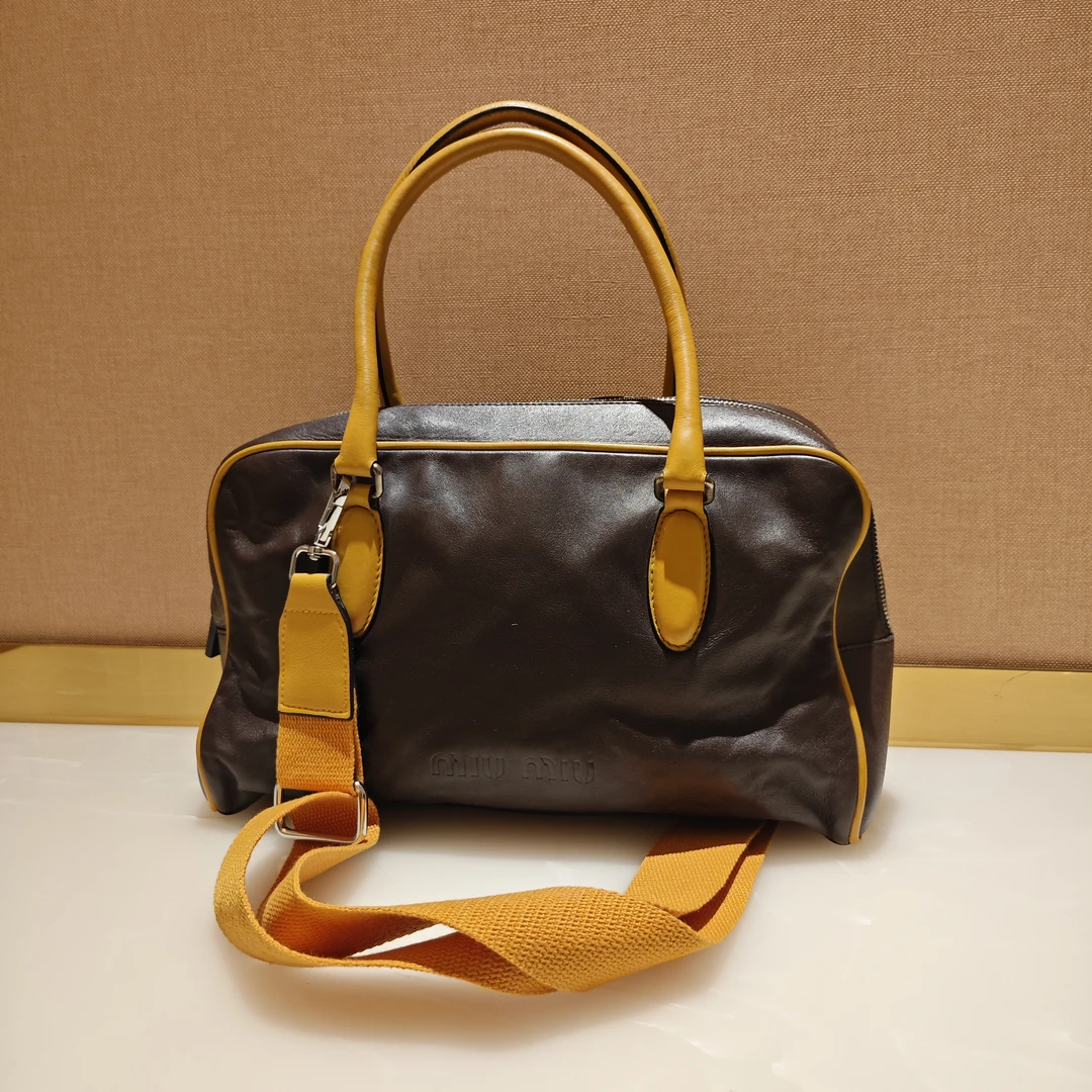 95新 MIU MIU/缪缪 26PP04 棕色保龄球单肩包