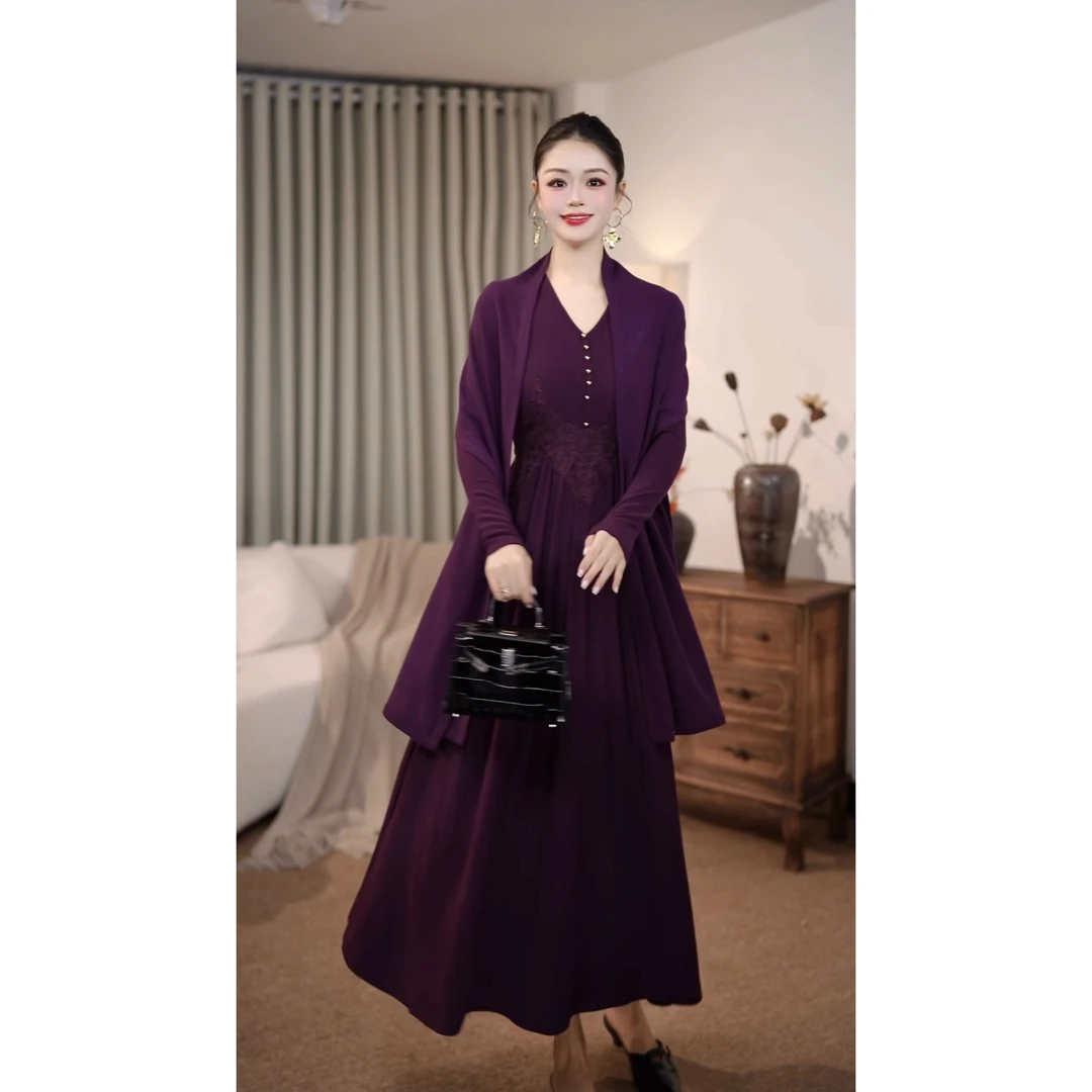 【百亿珍妮】秋日序章 秋季新款轻奢V领长袖显瘦遮肚连衣裙-HZ1179