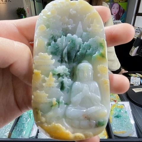 翡翠未镶嵌颈饰翡翠