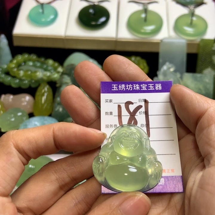 【闪购商品】蛇纹石玉未镶嵌颈饰沸****鲁