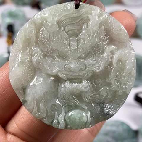 翡翠颈饰未镶嵌 龙行天下福利