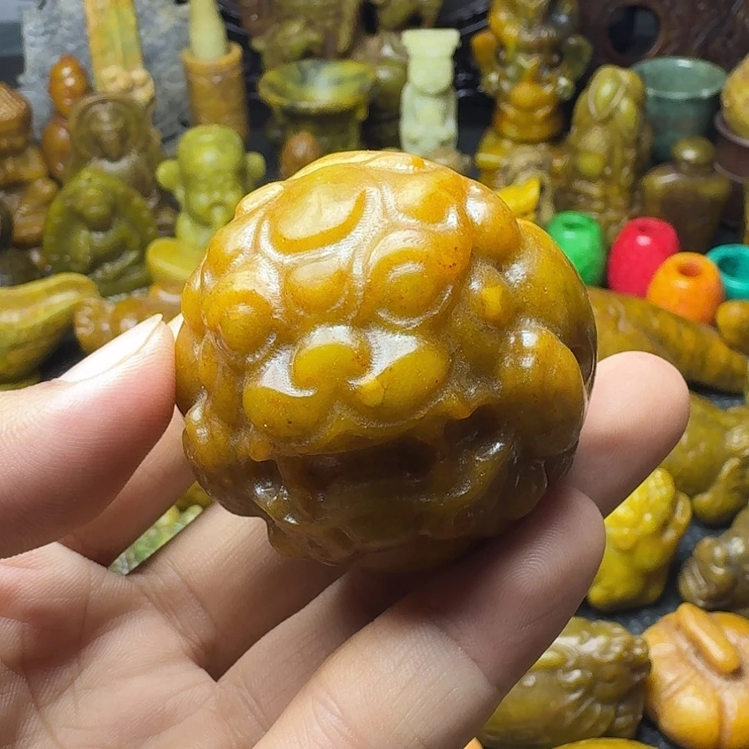 白玉菩提吊坠。。。