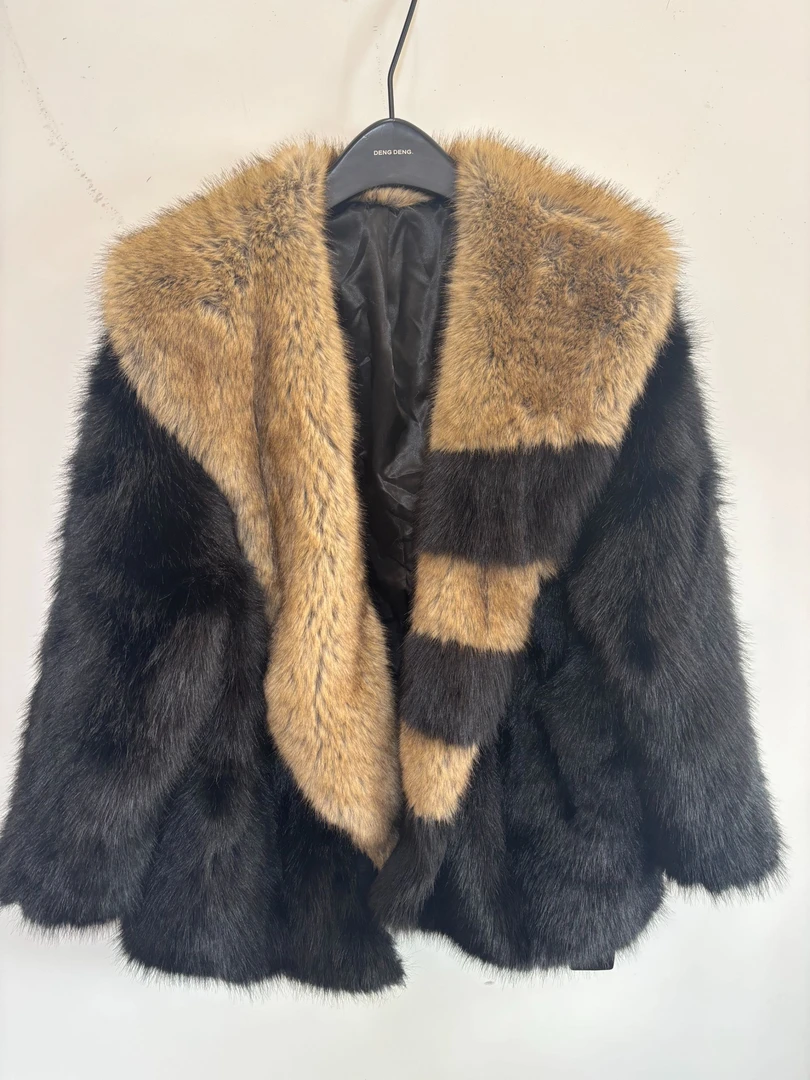 8017女装轻奢外套秋冬